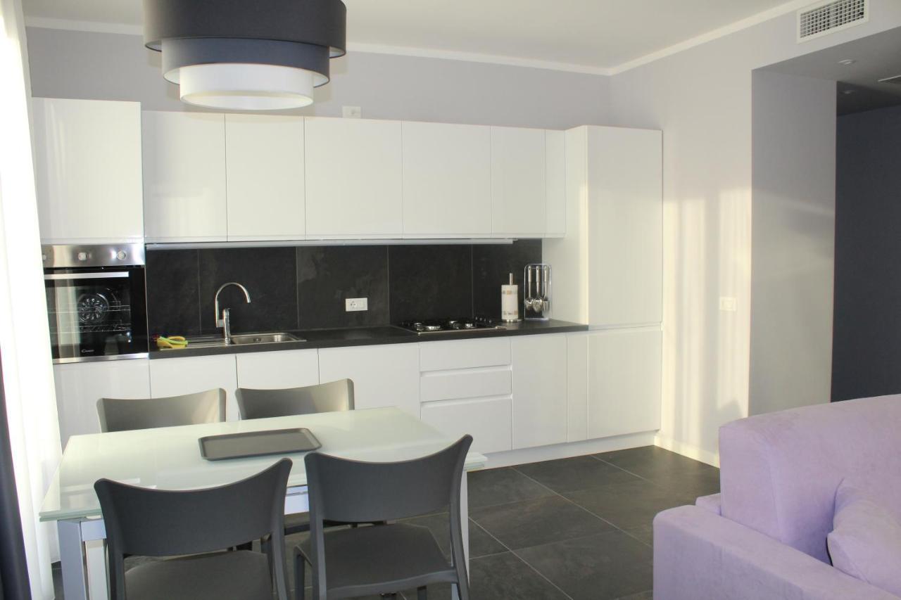 Abelia 4 Apartment Пиетра Лигуре Екстериор снимка