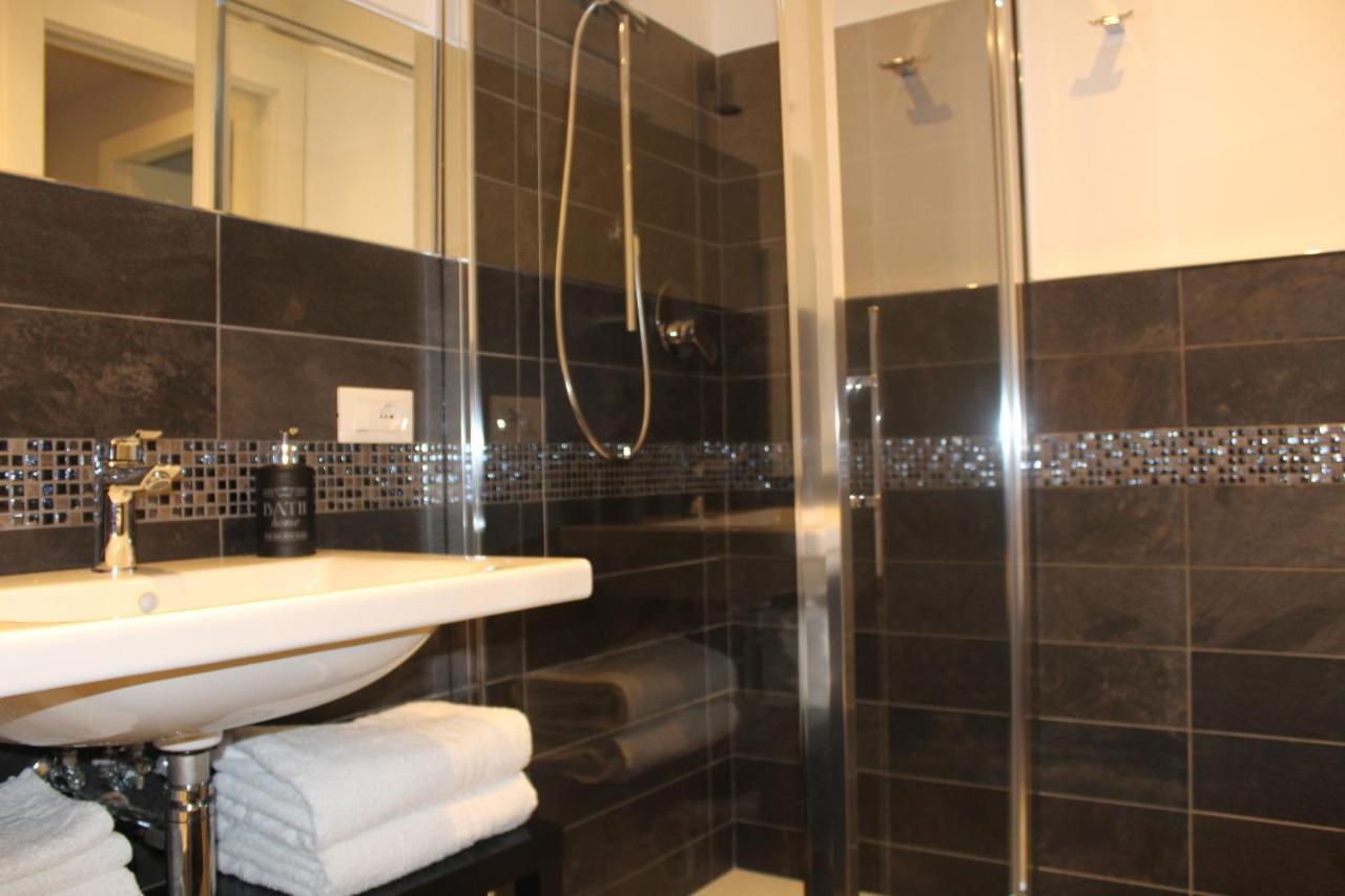 Abelia 4 Apartment Пиетра Лигуре Екстериор снимка